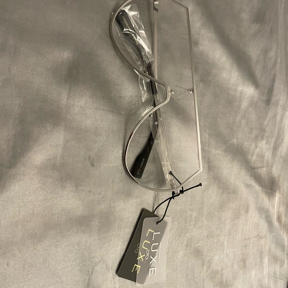 Luxe Transparent Frame Sunglasses